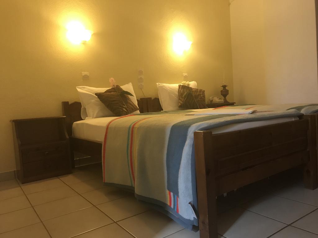 Hotel Kassandra Кала Нера Екстериор снимка