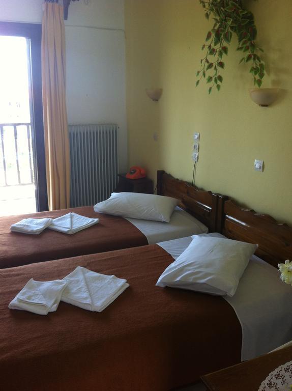 Hotel Kassandra Кала Нера Екстериор снимка